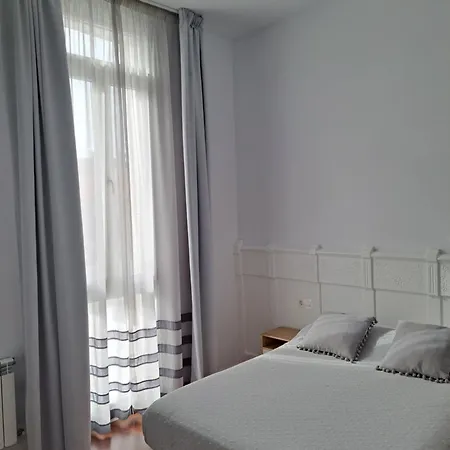 Loft Turistico Bouzas Apartamento *